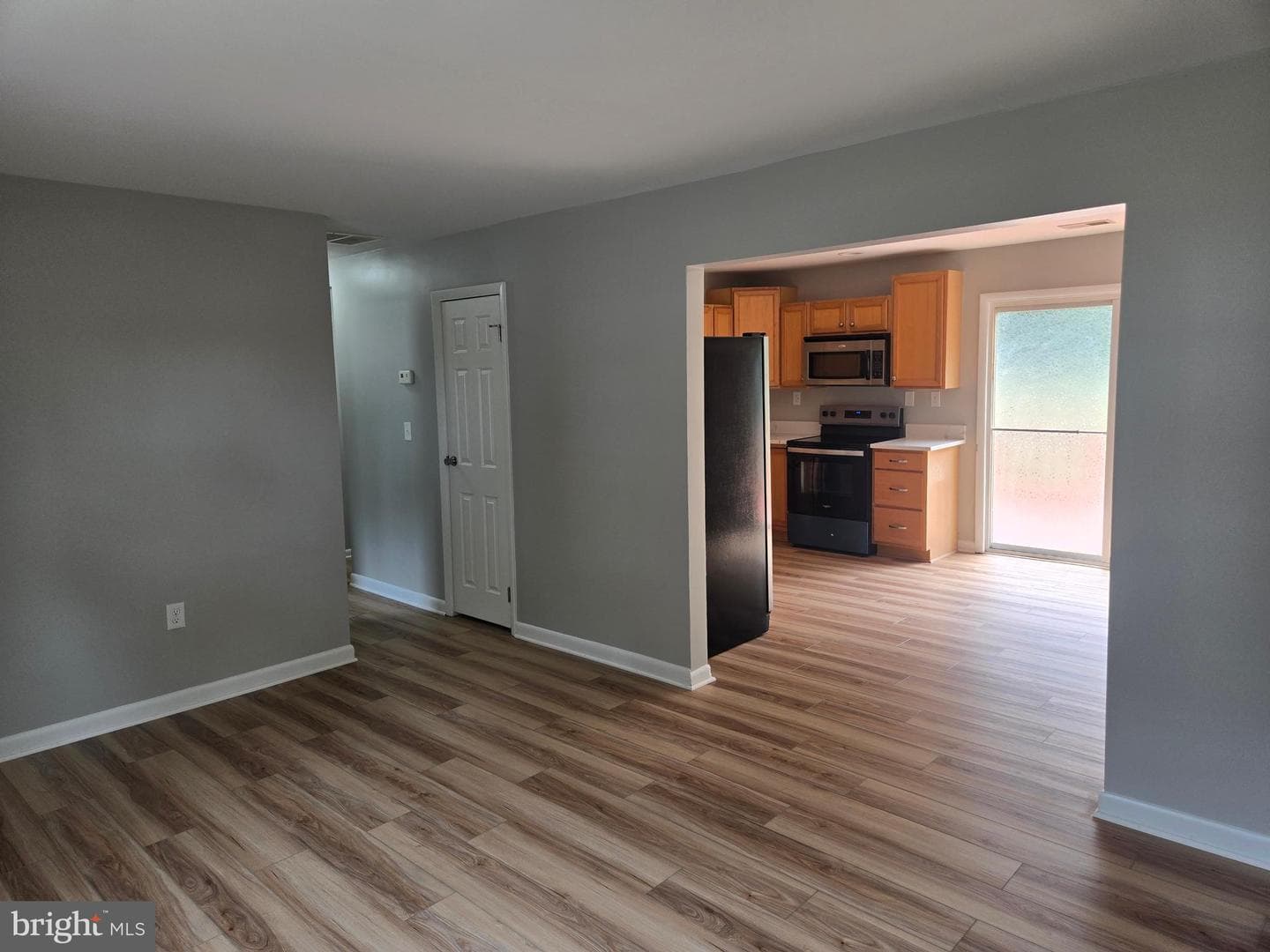 65 Hawthorne Avenue photo 6