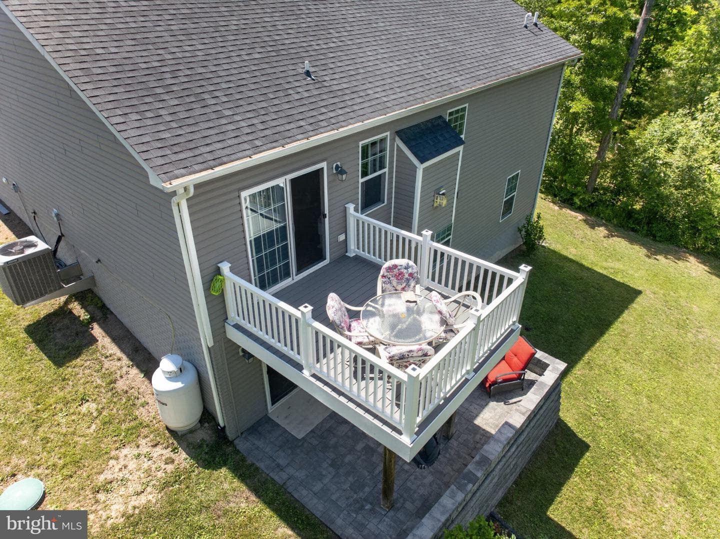 463 Executive Way photo 14