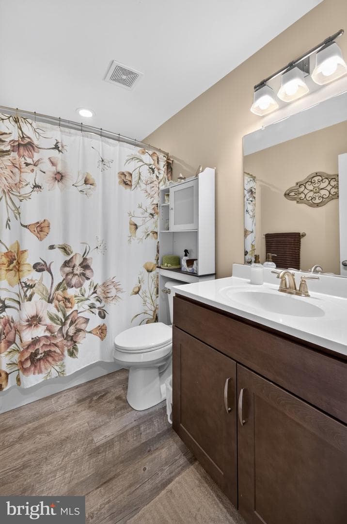 463 Executive Way photo 49