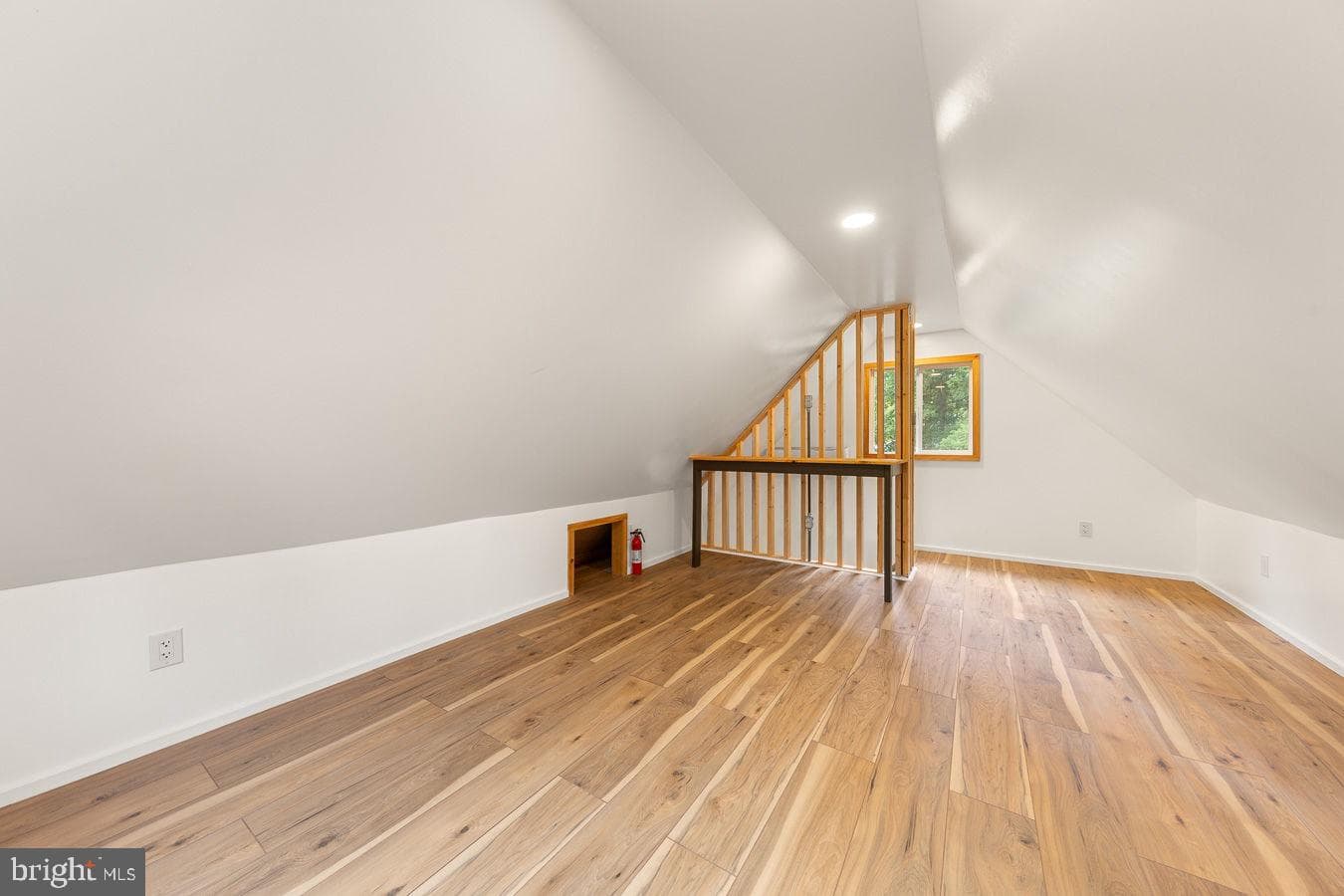 310 Ward Drive photo 32