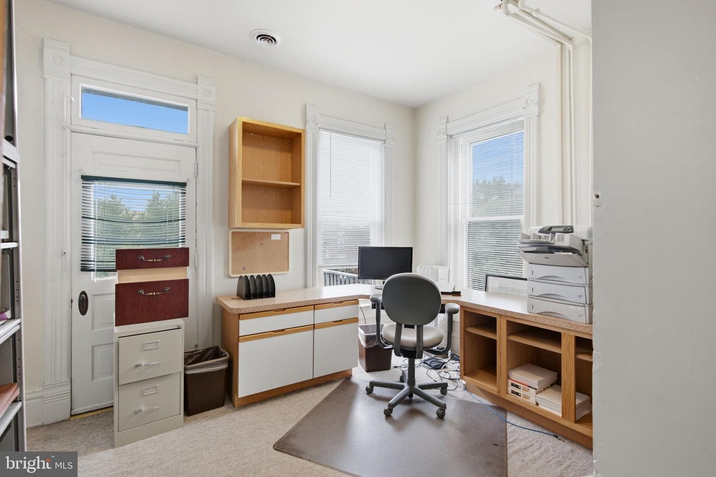310 W Burke Street photo 57