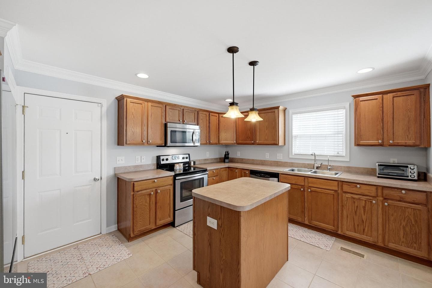 224 Shannon Court photo 22