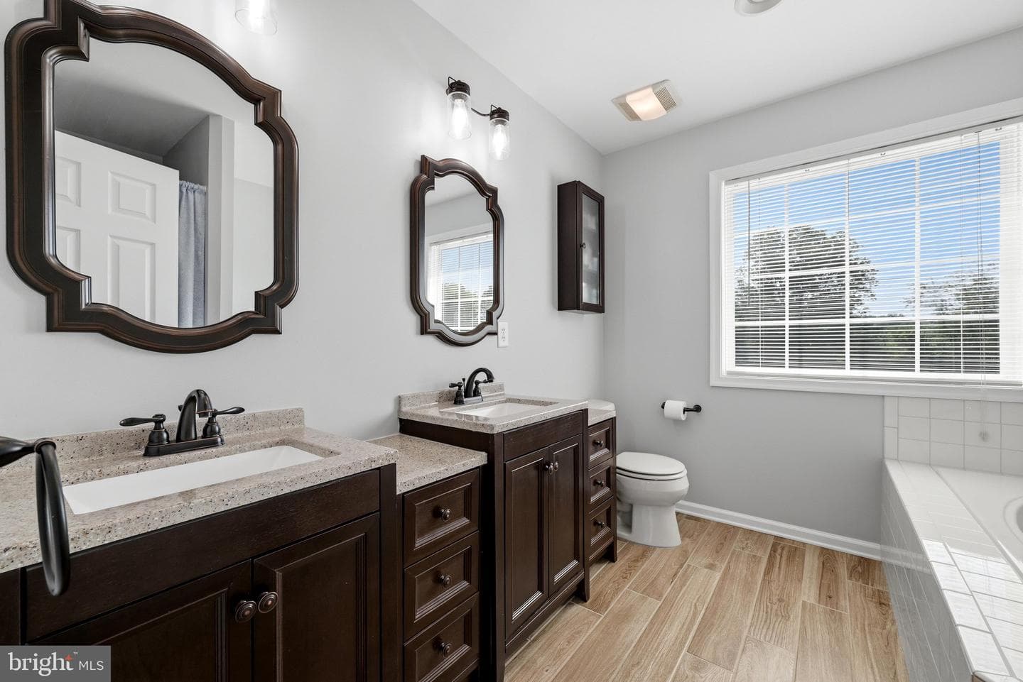 224 Shannon Court photo 31