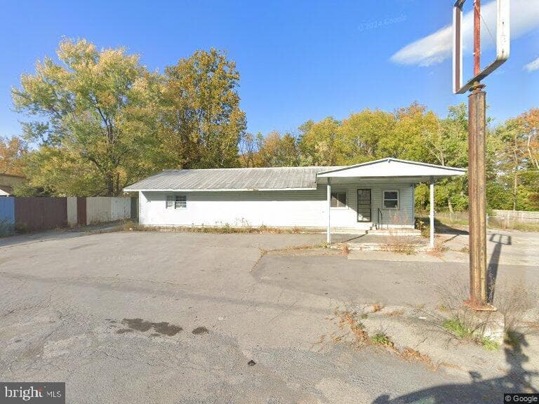 115 Tuscarora Pike, Hedgesville