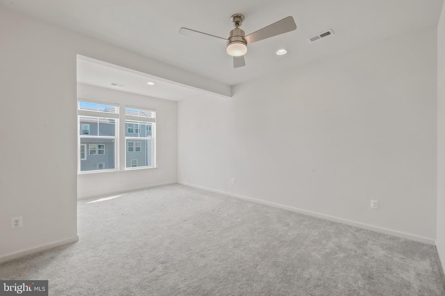242 Charterhouse Street photo 43