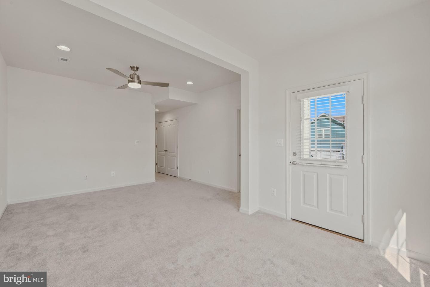 242 Charterhouse Street photo 45