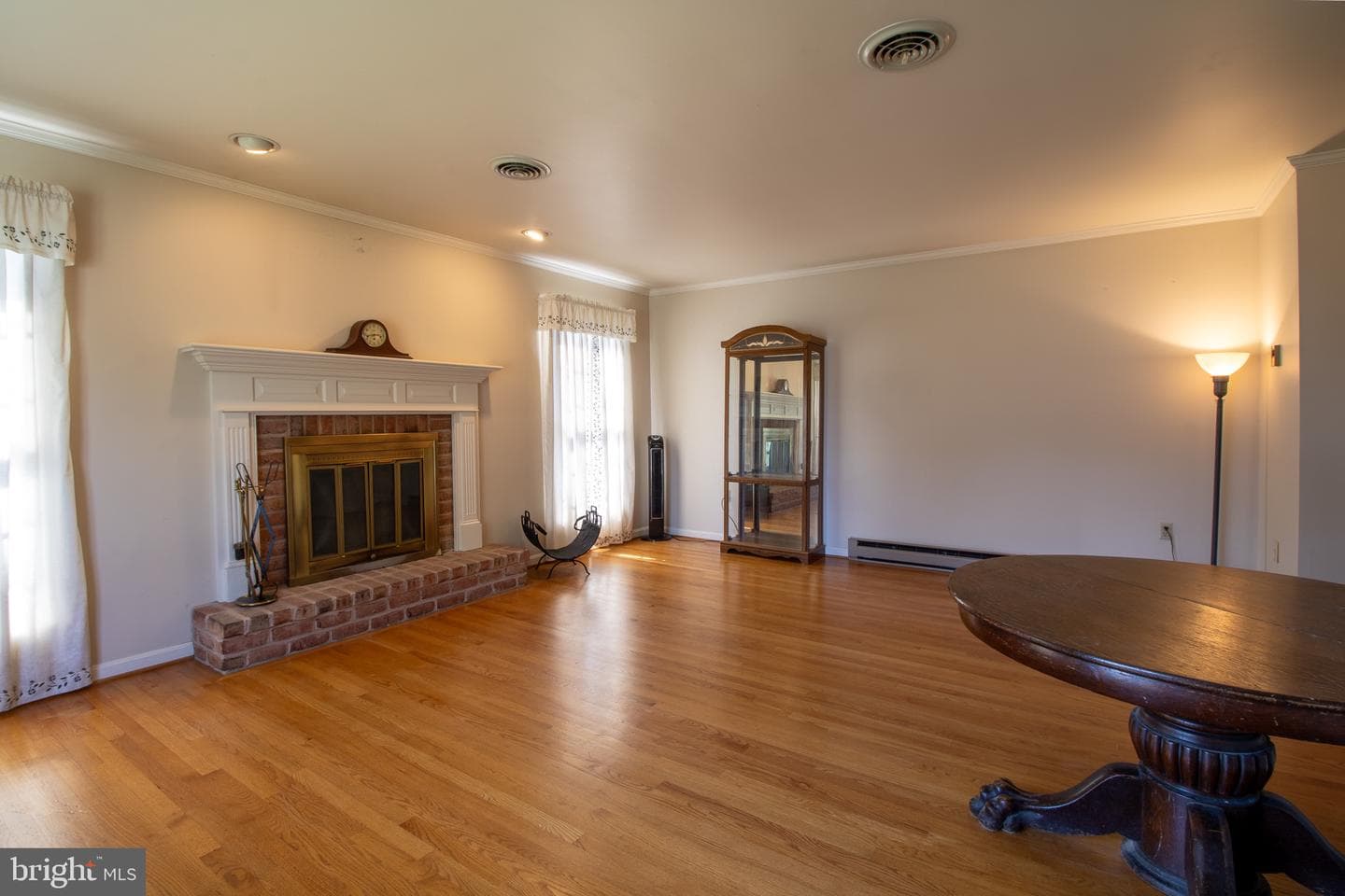 91 Meadowbrook Drive photo 10
