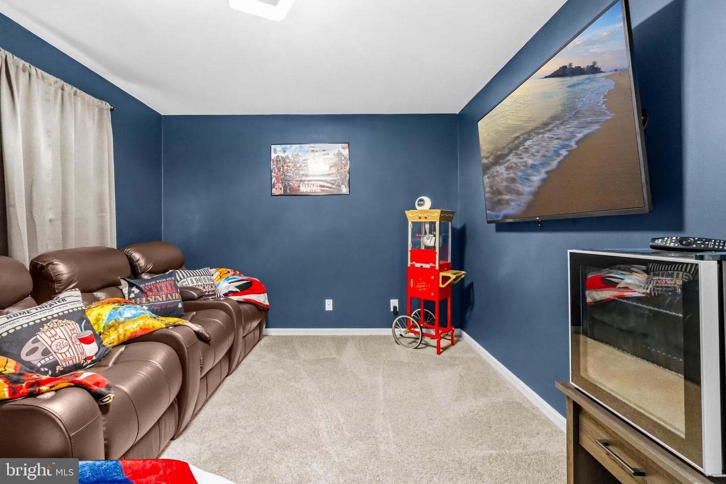 9 Jeanna Lane photo 44