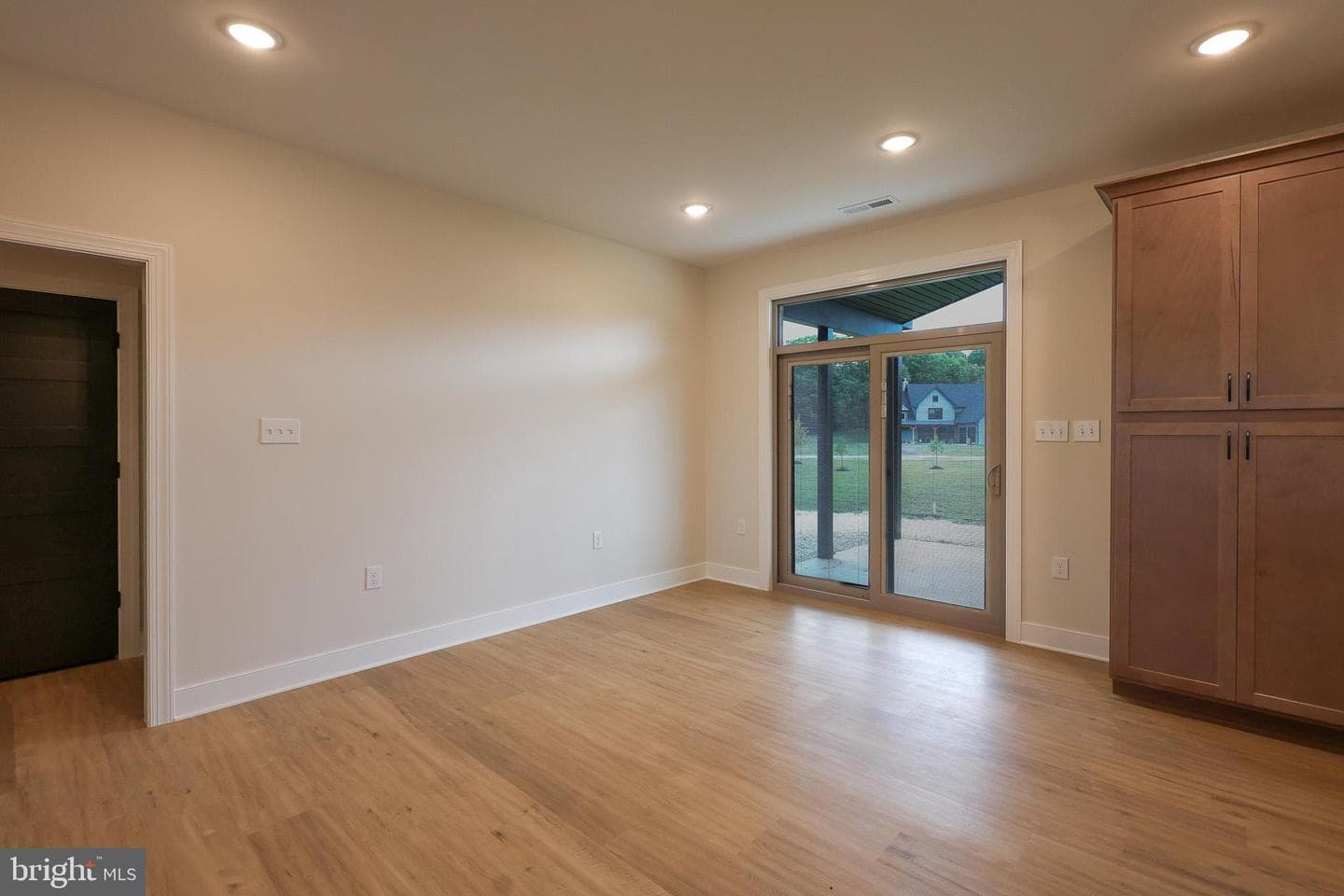 45 Grand Rapids Drive photo 22