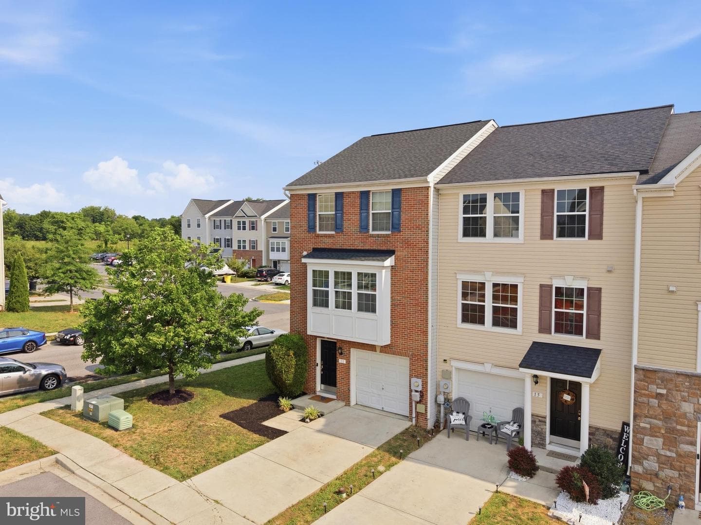 11 Wayside Court, Falling Waters
