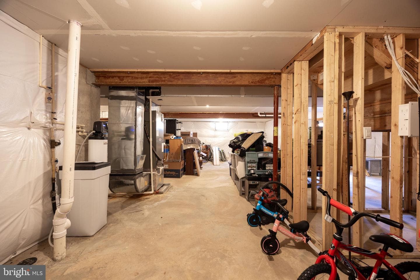 253 Twain Street photo 45