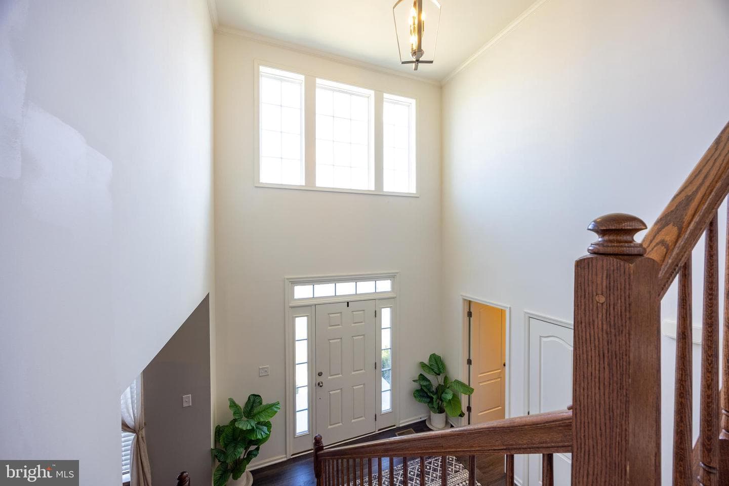 253 Twain Street photo 5