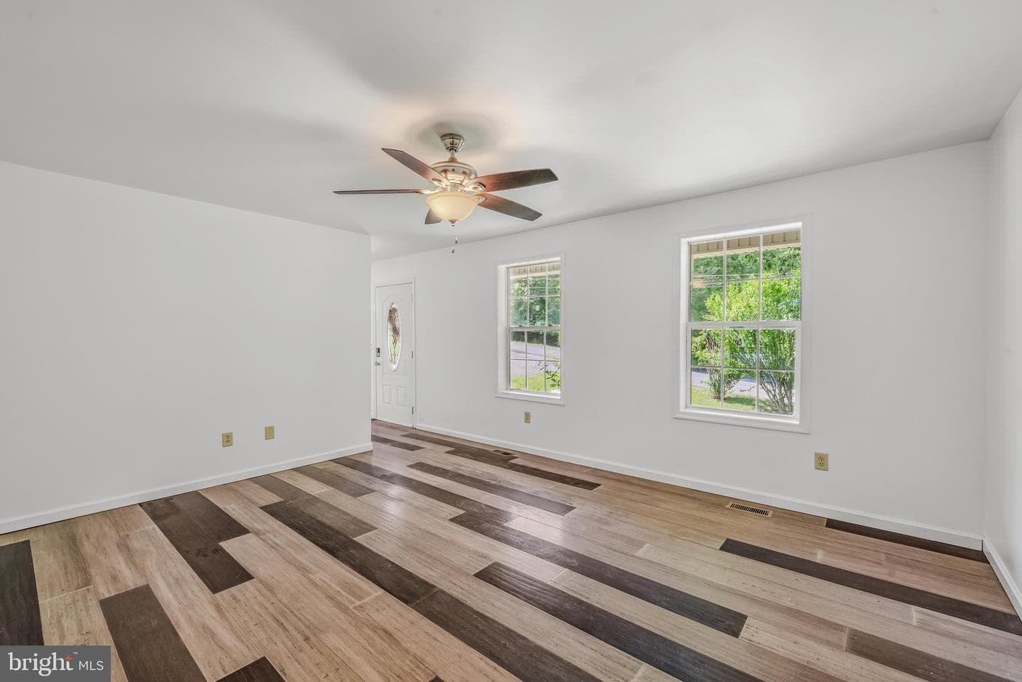 185 Tara Drive photo 8