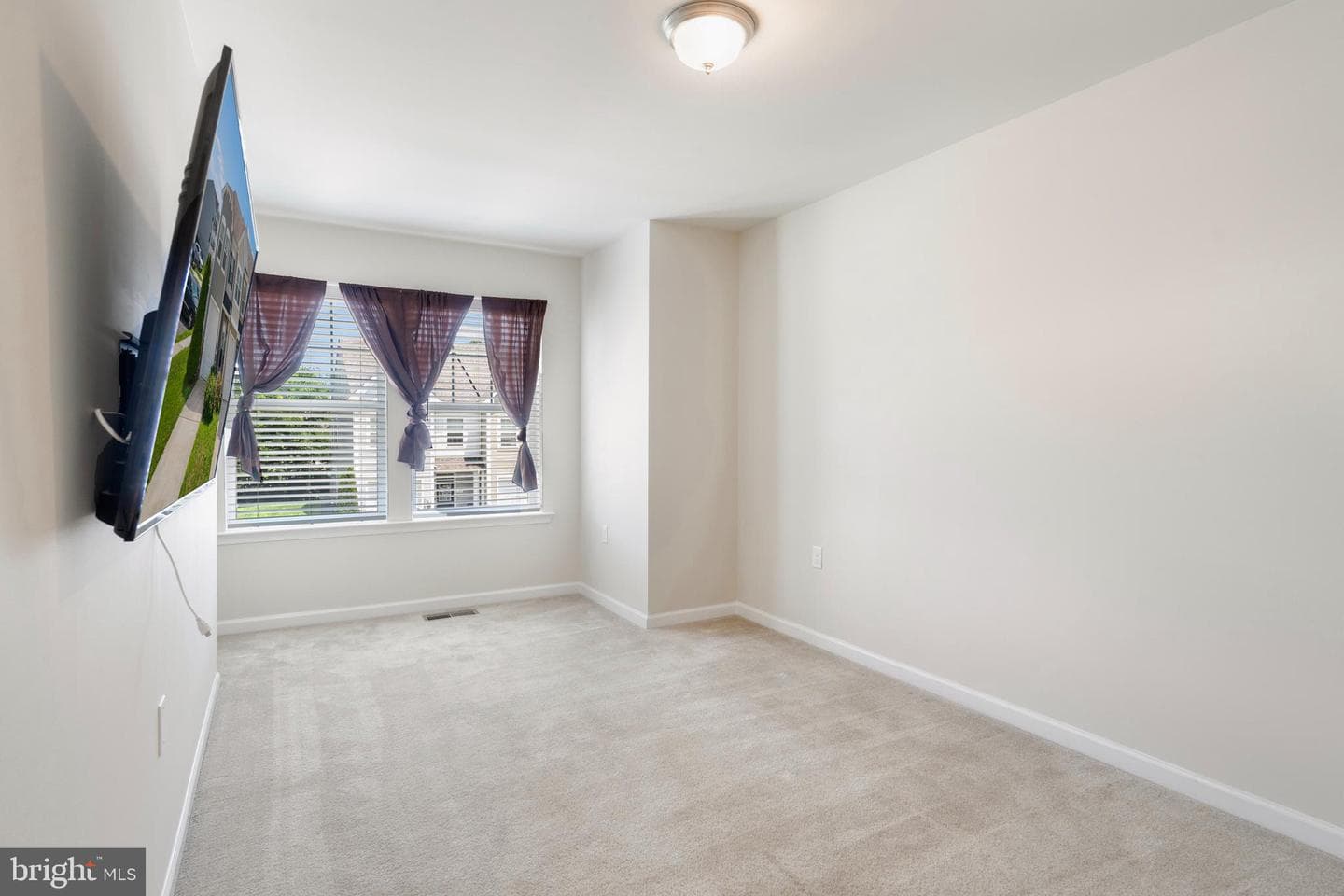 136 Oflannery Court photo 16