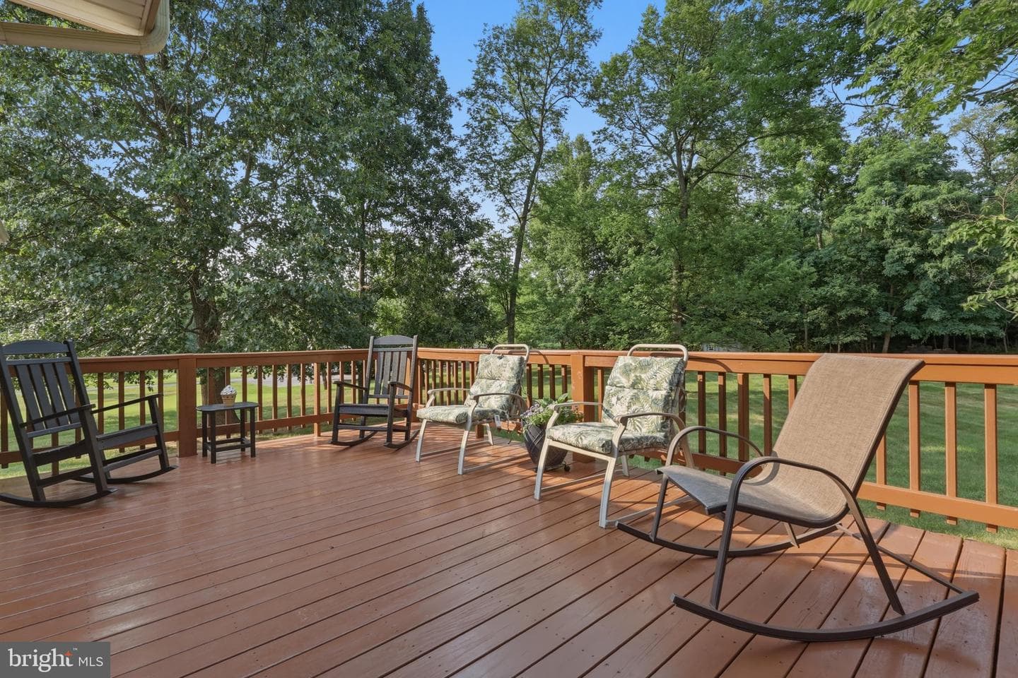 221 Hadley Drive photo 26