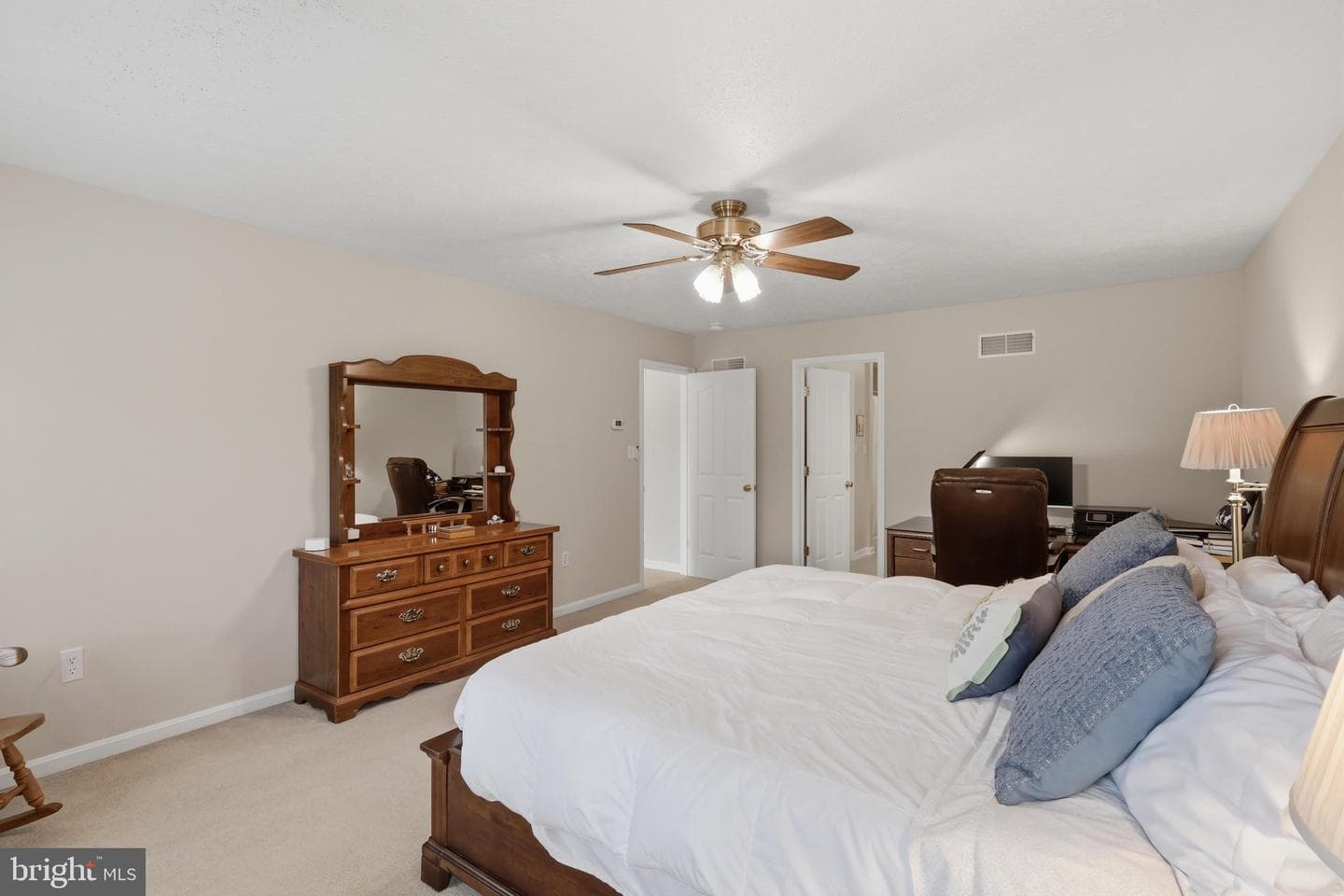 221 Hadley Drive photo 31