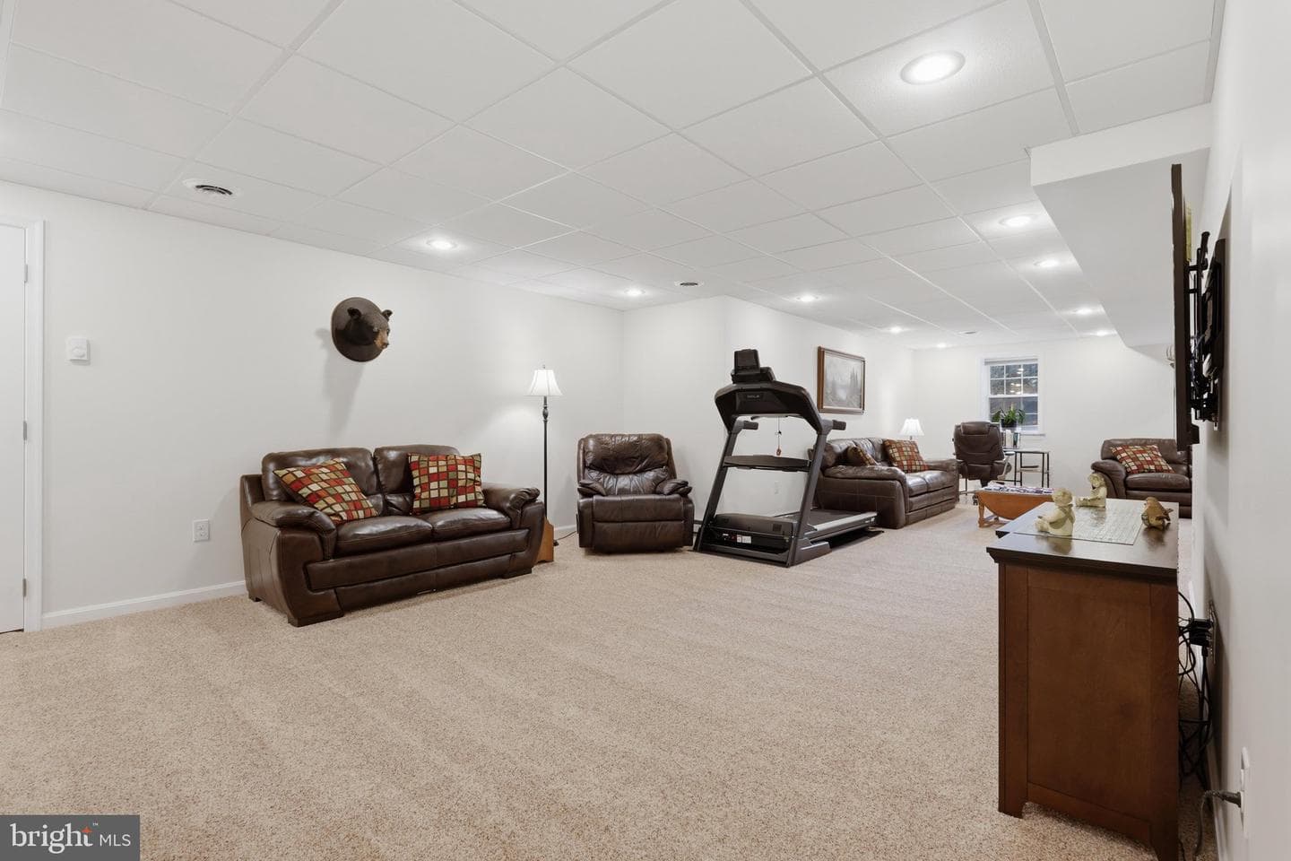 221 Hadley Drive photo 40