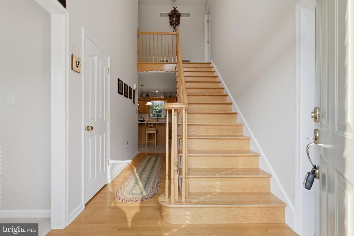 221 Hadley Drive photo 9