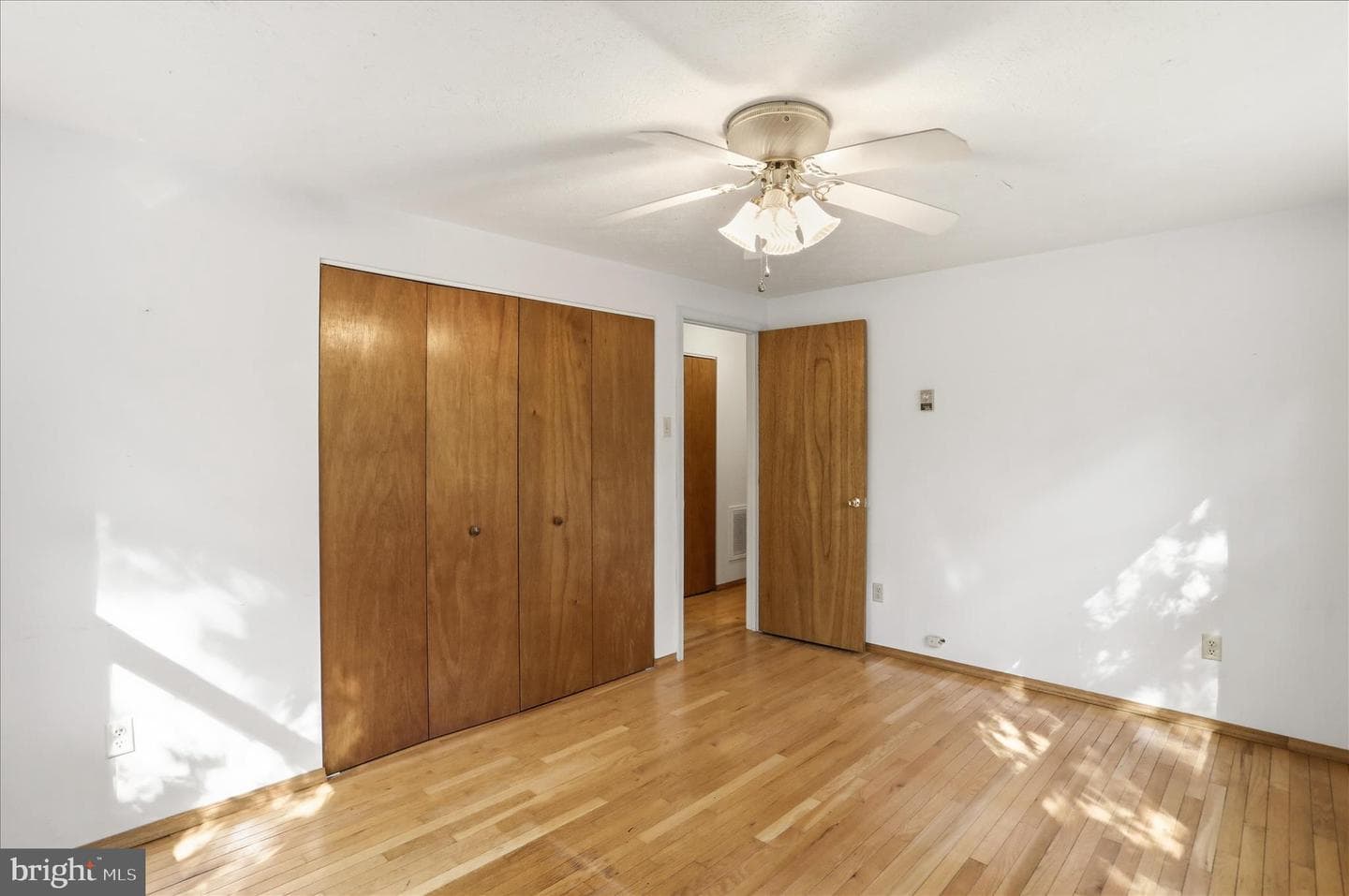 633 Halterman Drive photo 16