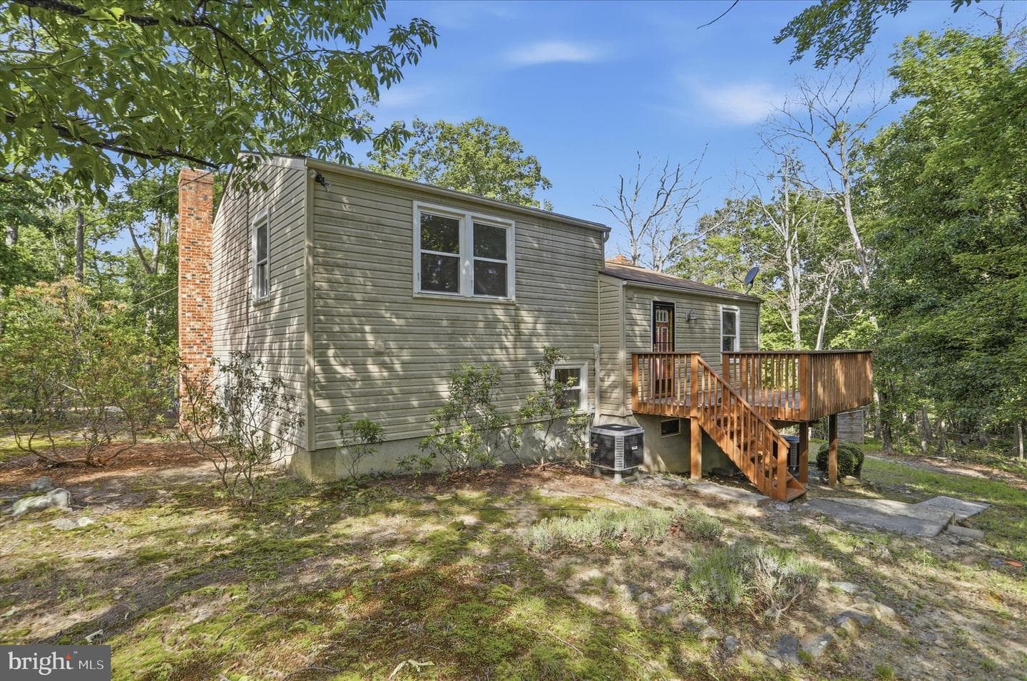 633 Halterman Drive photo 36