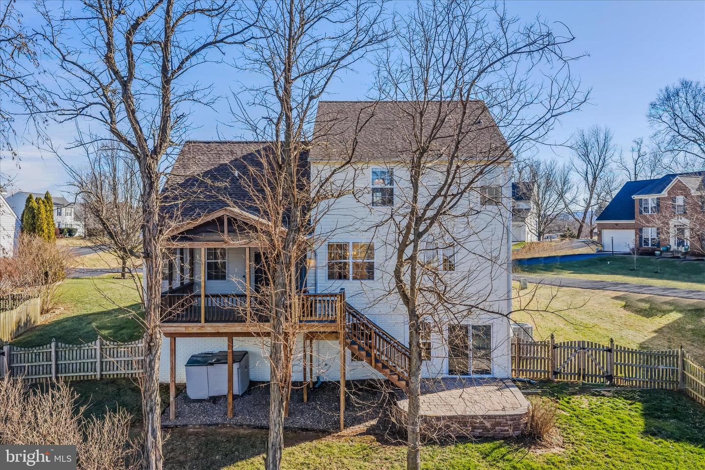 296 Kimberwicke Drive N photo 56
