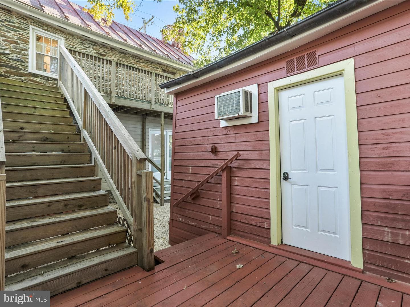 1226 Washington Street photo 30