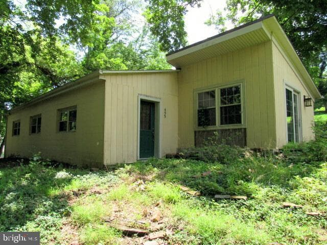491 Washington St photo 71