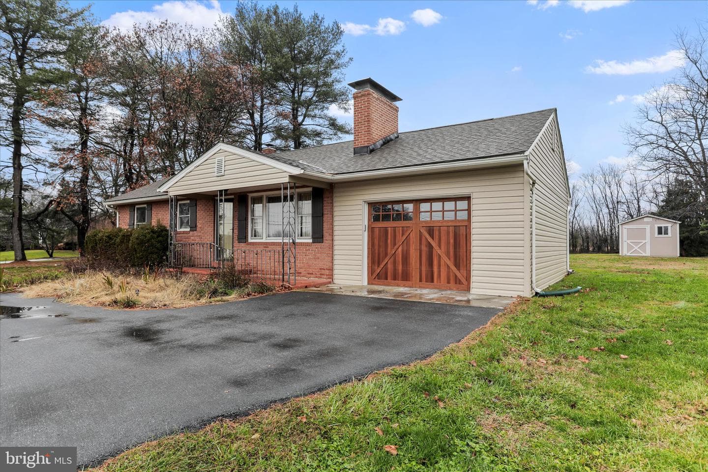 4381 Engle Molers Road photo 3