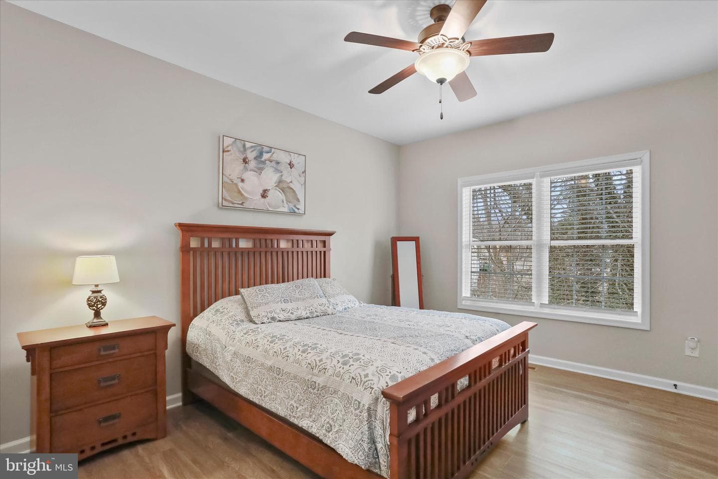 60 Village Circle photo 11