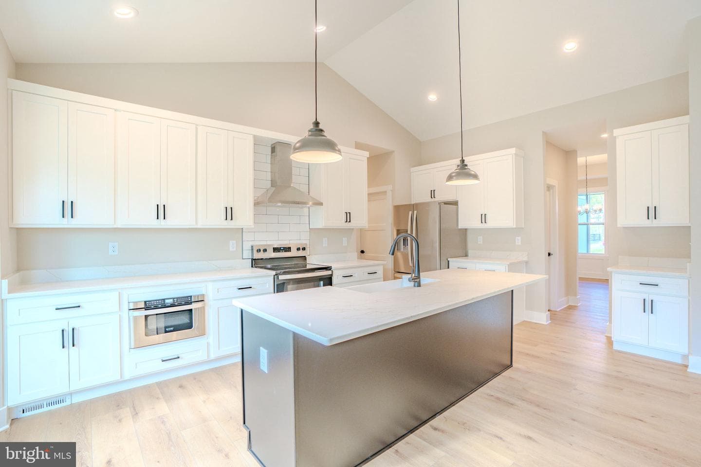 122 Jingle Bells Court #lot 5 photo 2