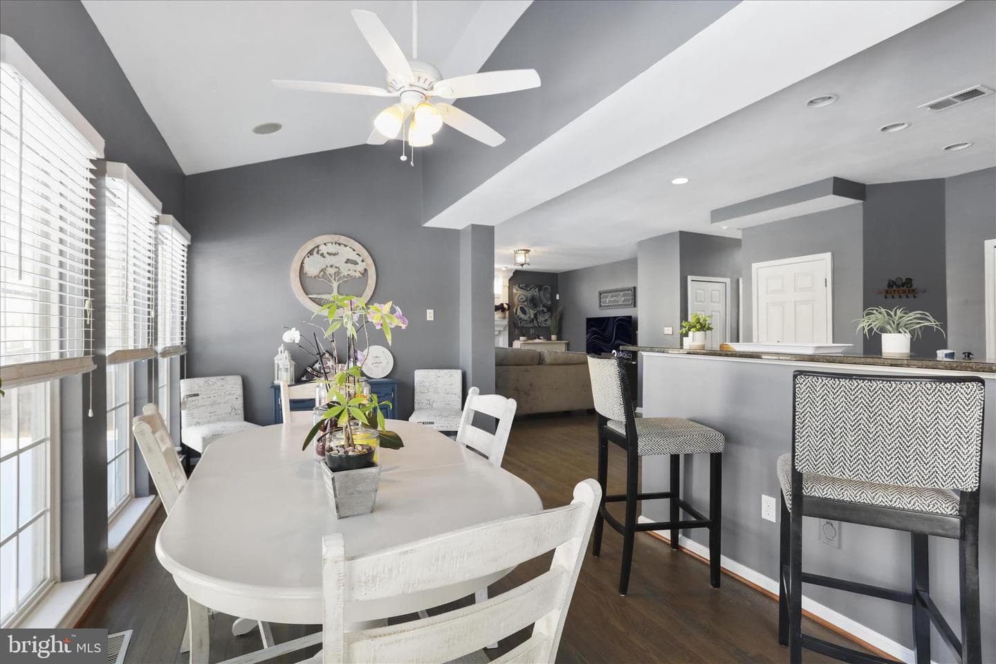 347 Maddex Drive photo 9