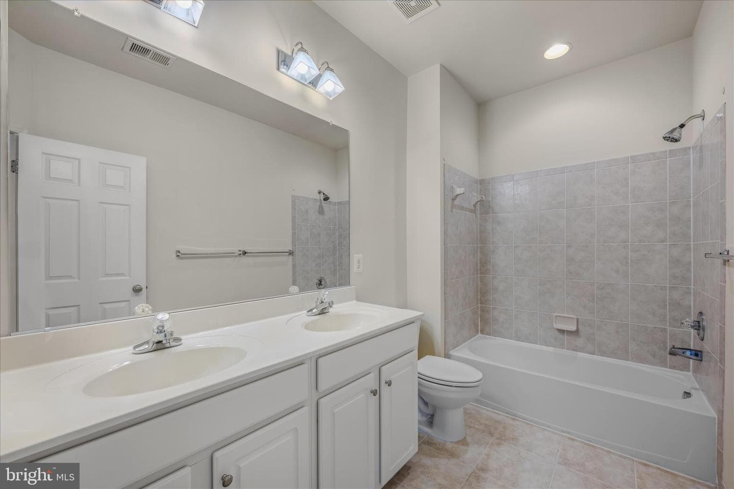 48 Field Crest Court photo 44