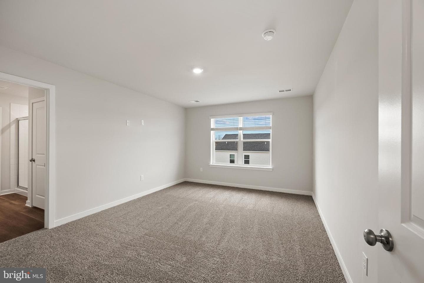 293 Eclipse Street photo 14