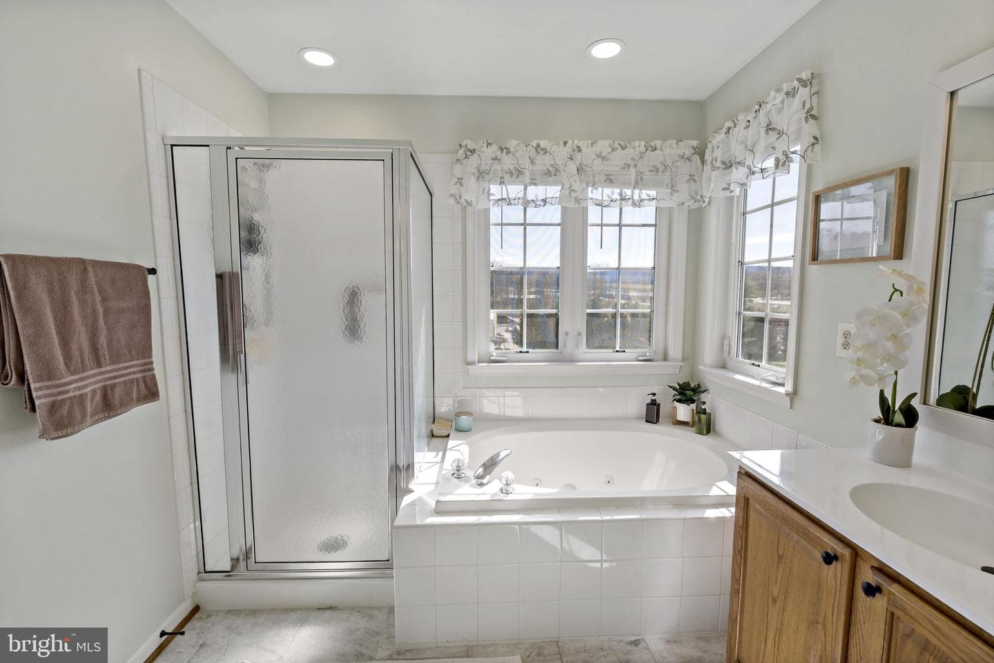 118 Carriage Drive photo 39
