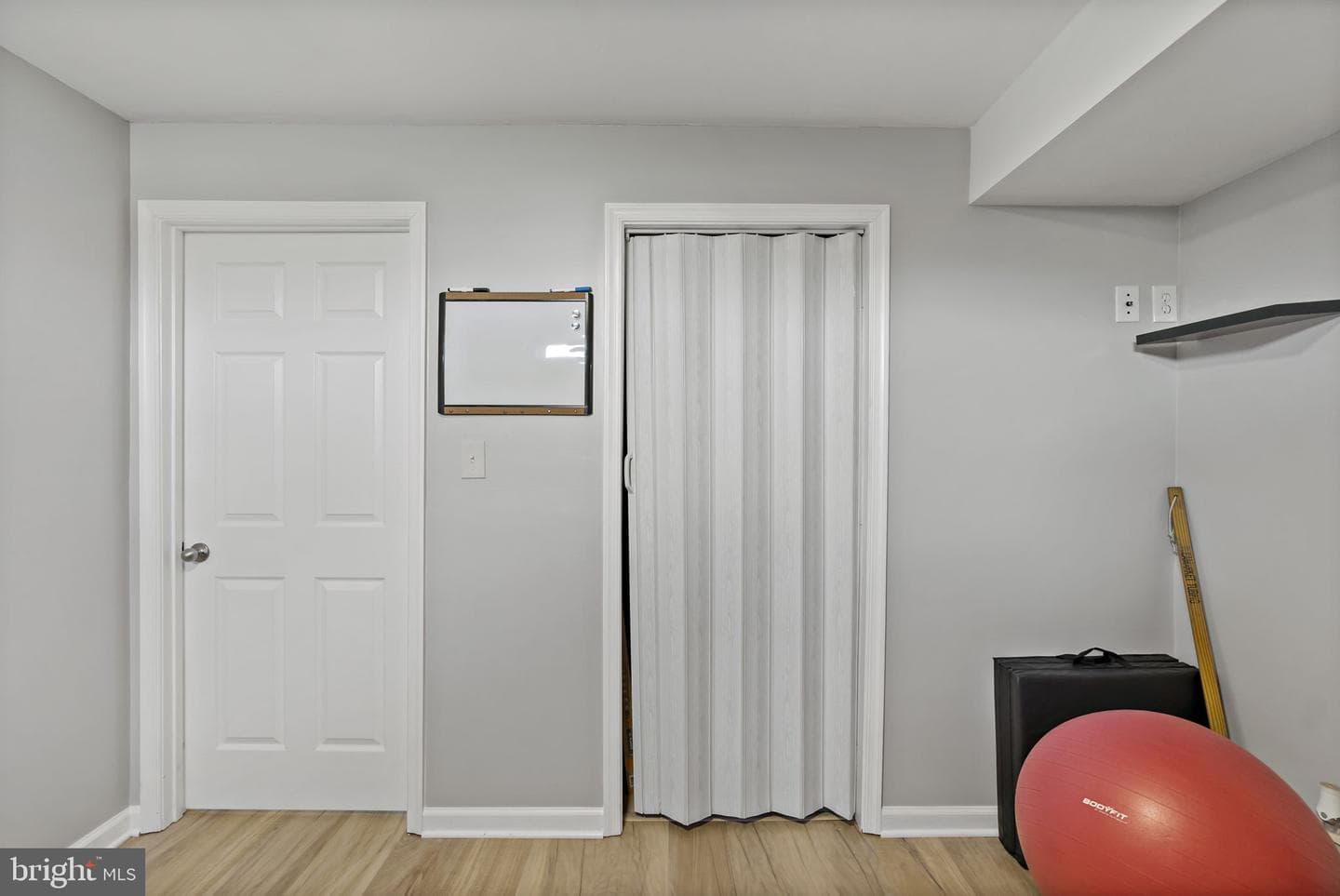 118 Carriage Drive photo 51