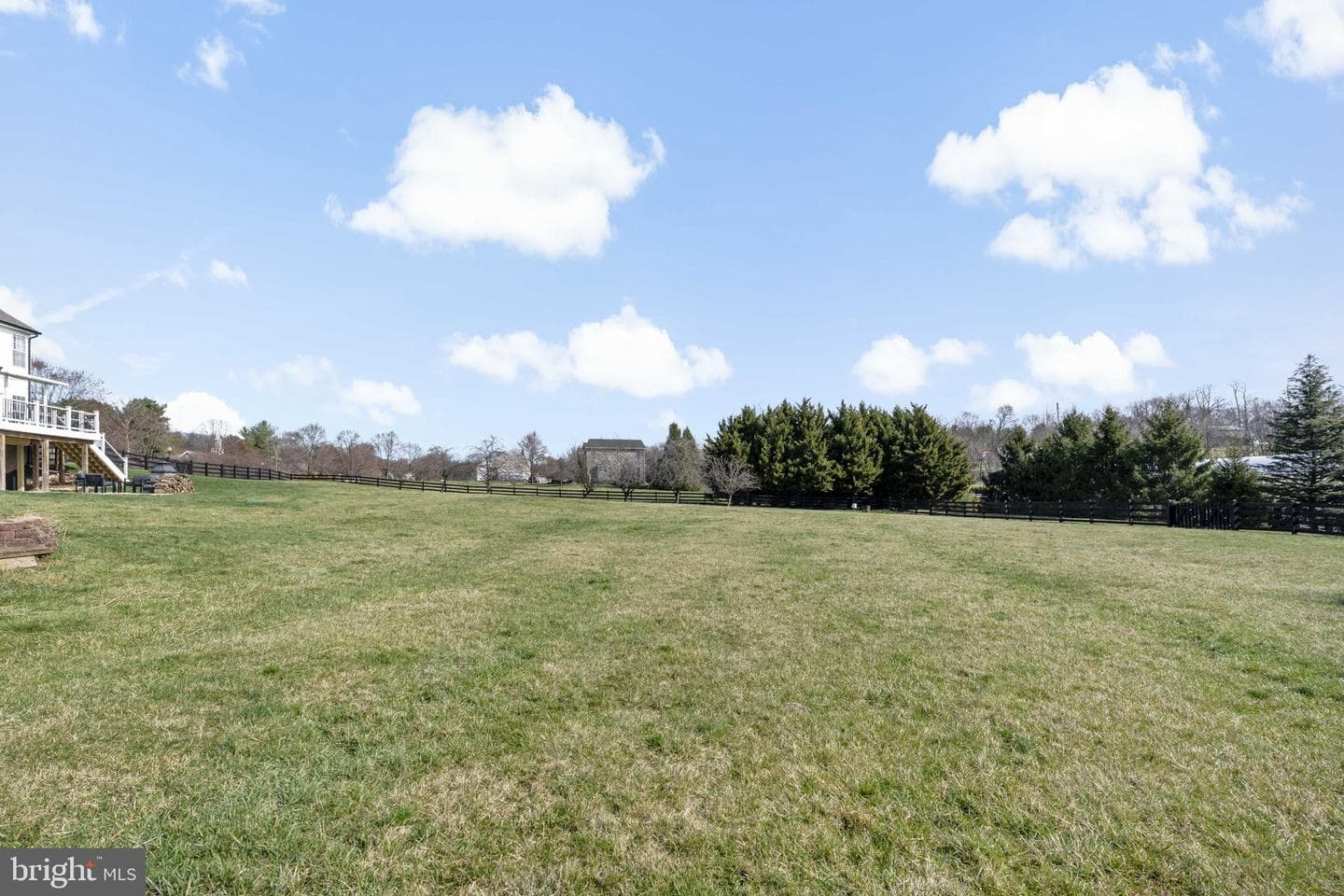 118 Carriage Drive photo 73