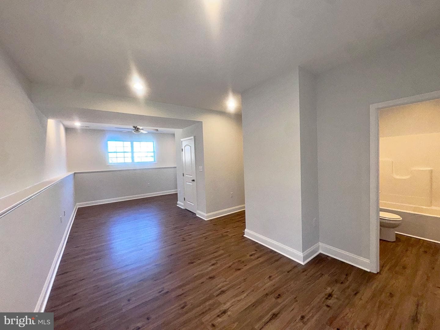 375 Burns Street photo 28