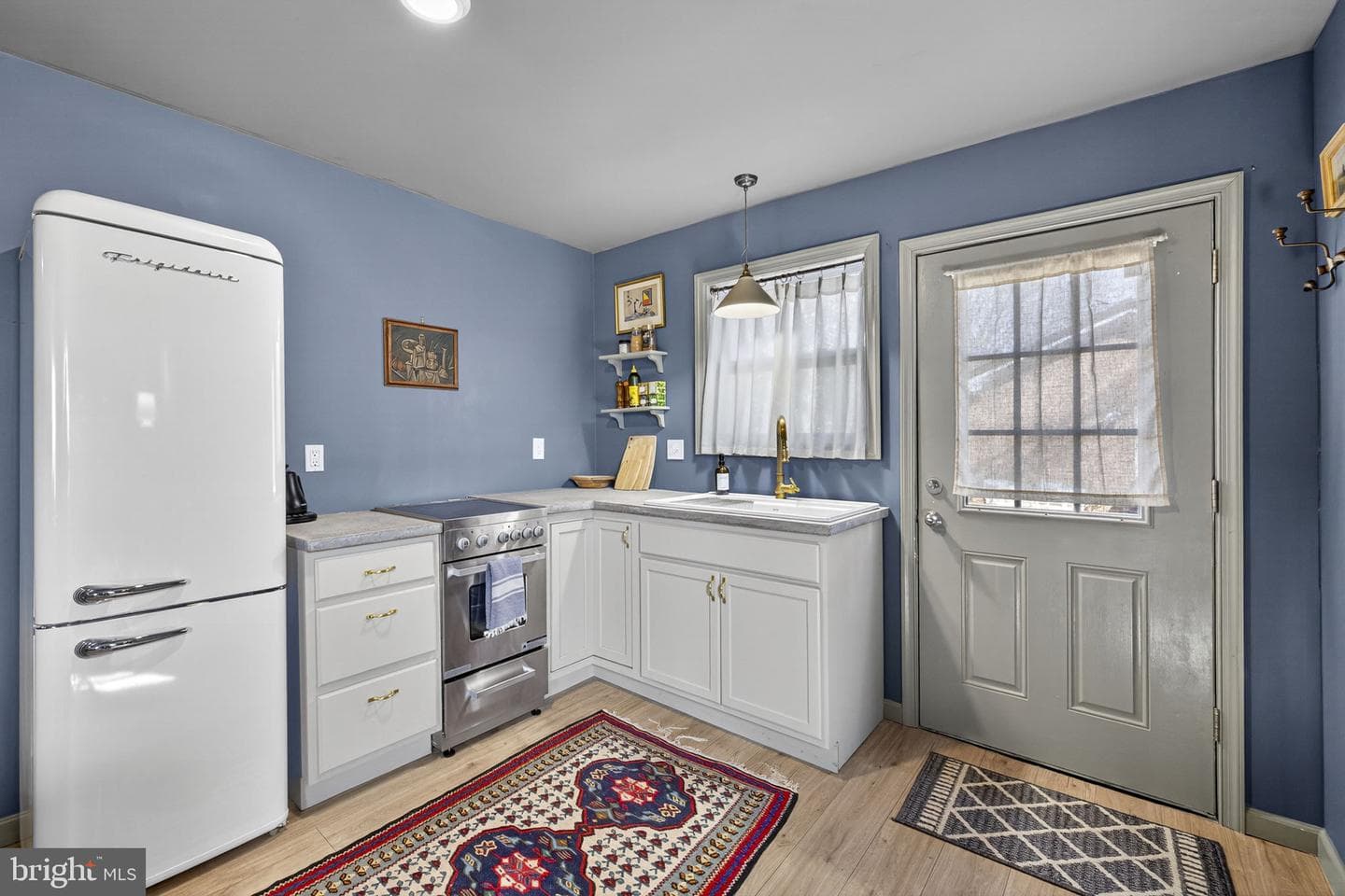 22 Fairmont Avenue photo 69