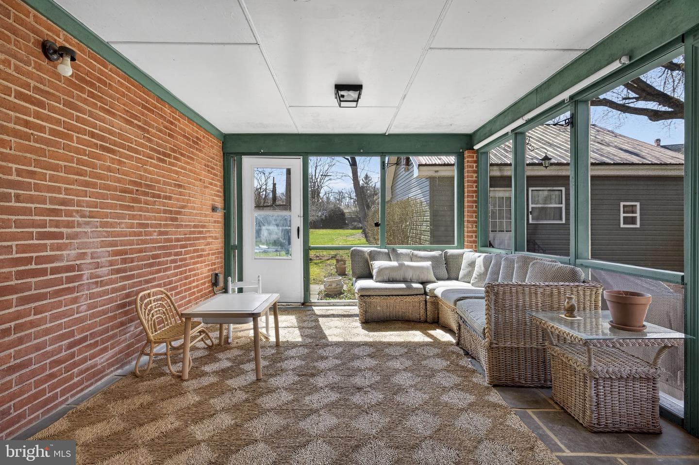 22 Fairmont Avenue photo 85