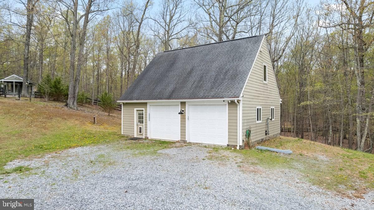 328 Multnomah Lane photo 2