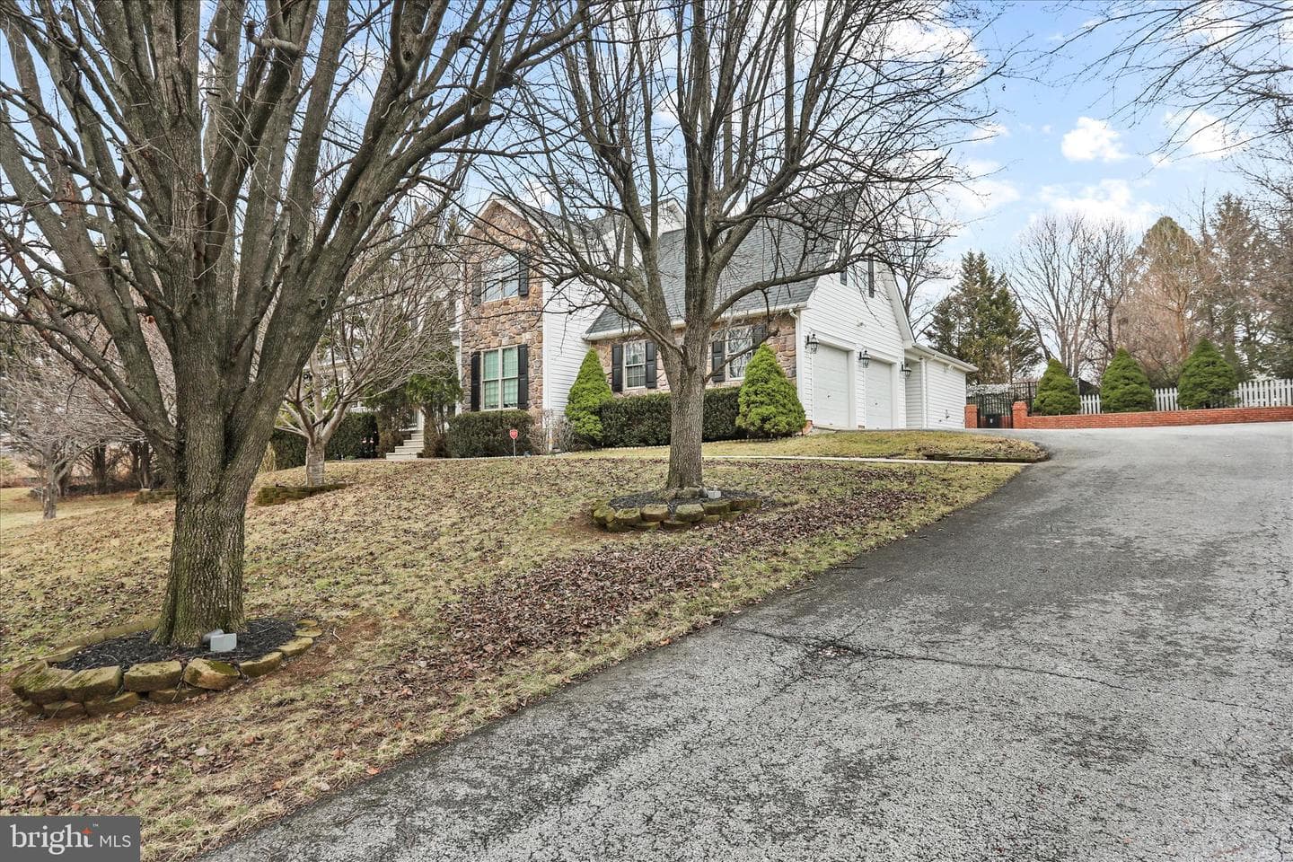 108 Foxhall Road photo 33