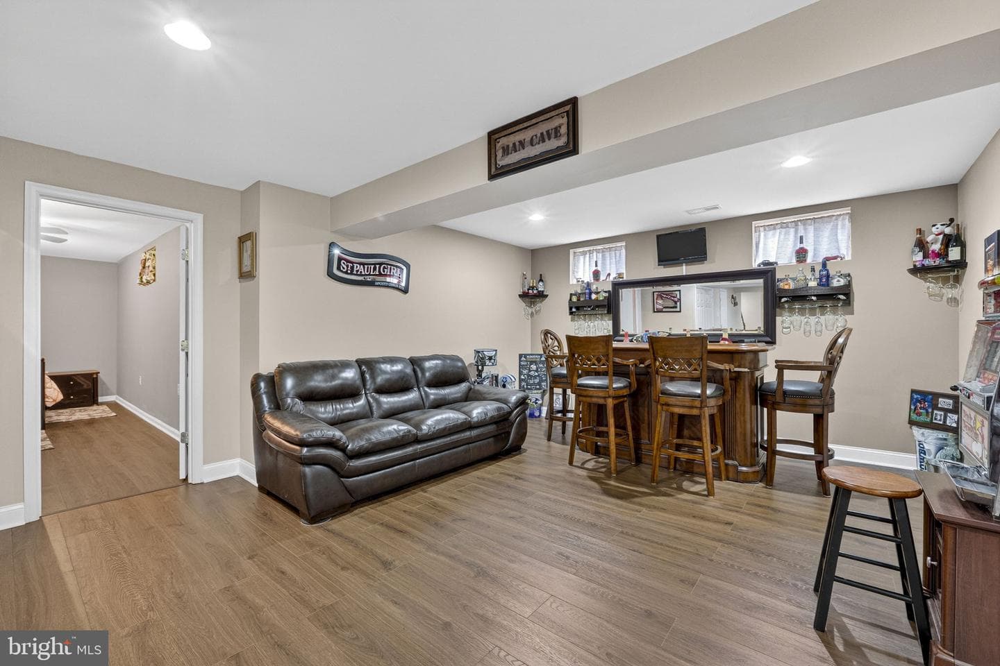 10 Walker Court photo 48