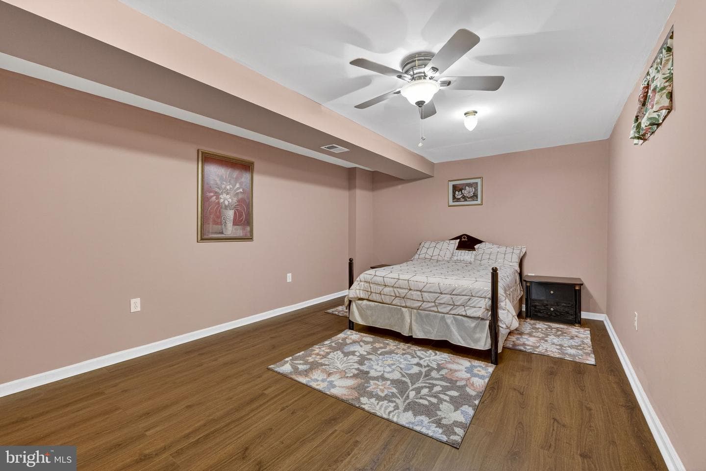10 Walker Court photo 50