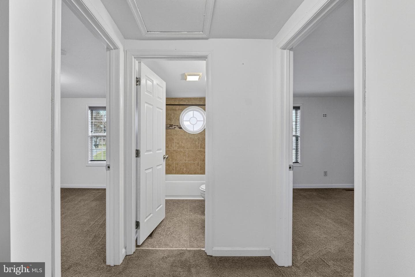 845 Jefferson Avenue photo 26