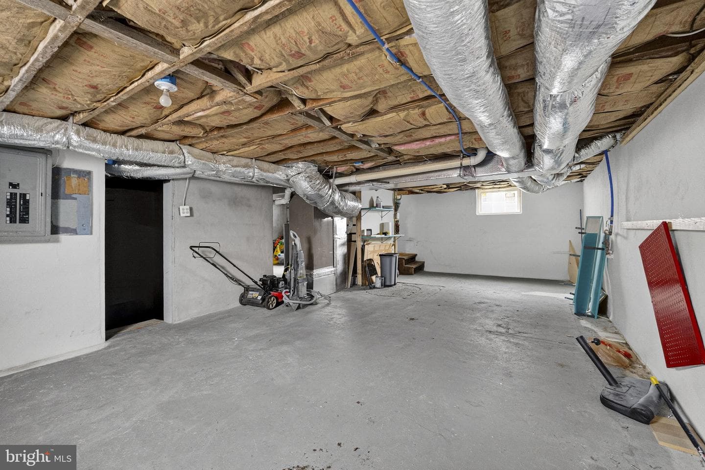 845 Jefferson Avenue photo 40