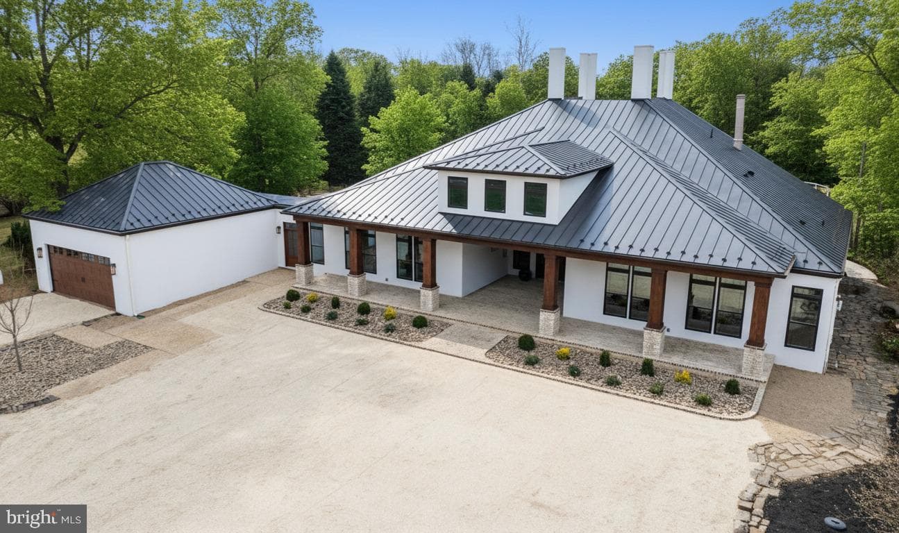 265 Mistletoe Ln, Harpers Ferry