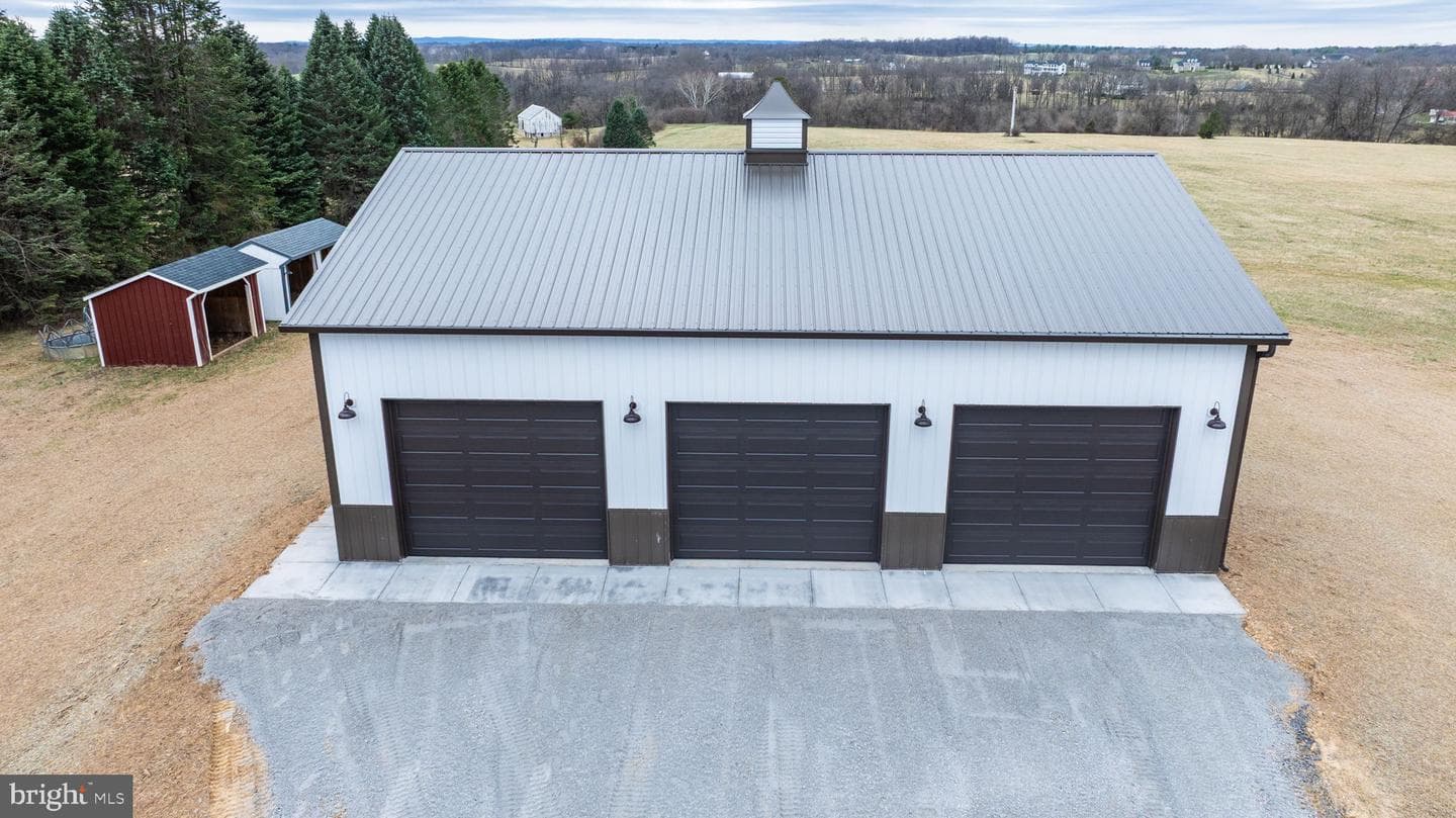 265 Mistletoe Ln photo 131