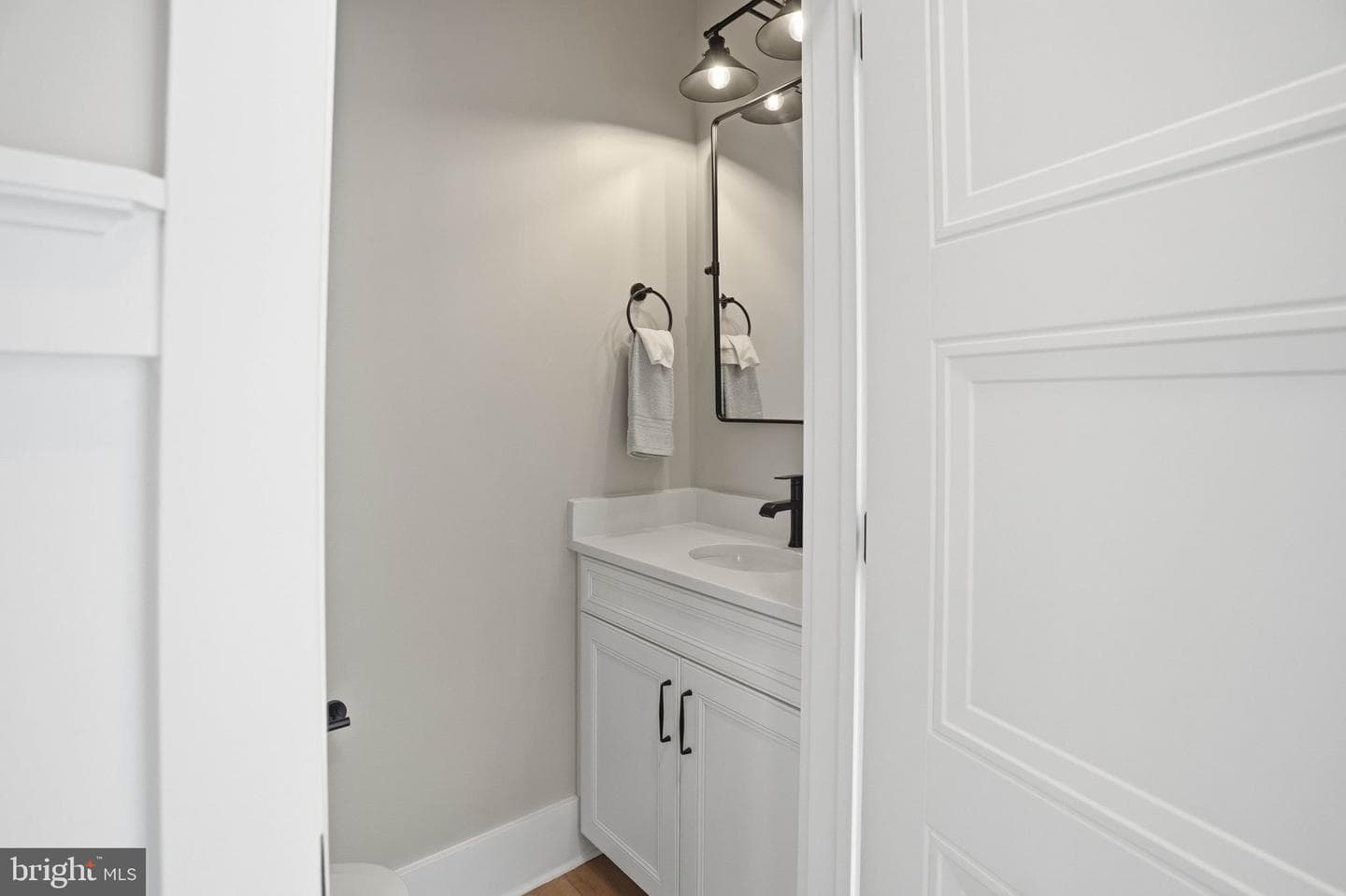 265 Mistletoe Ln photo 25