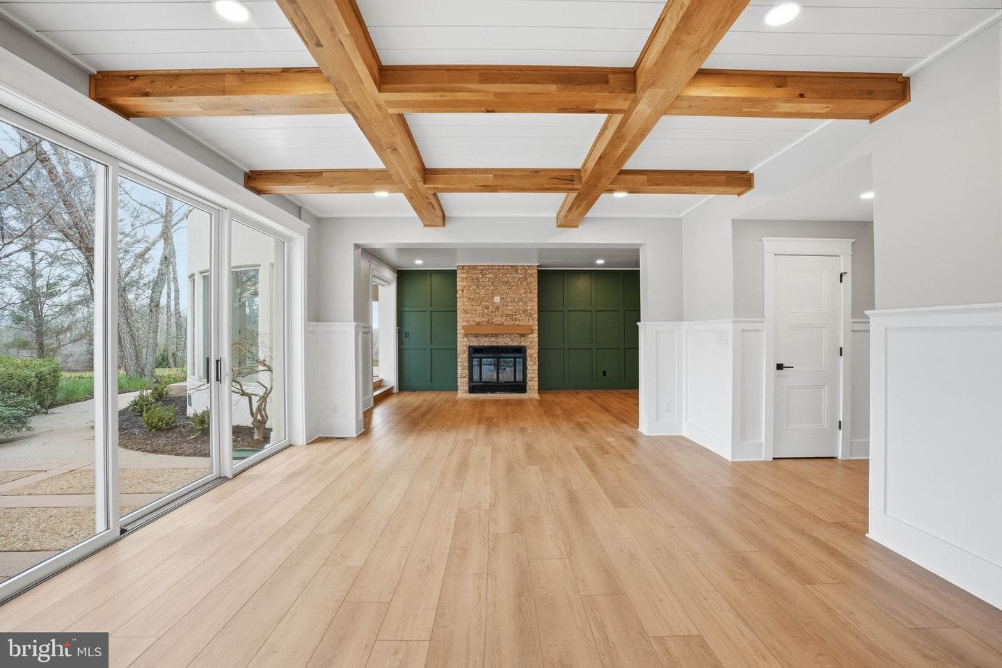 265 Mistletoe Ln photo 8