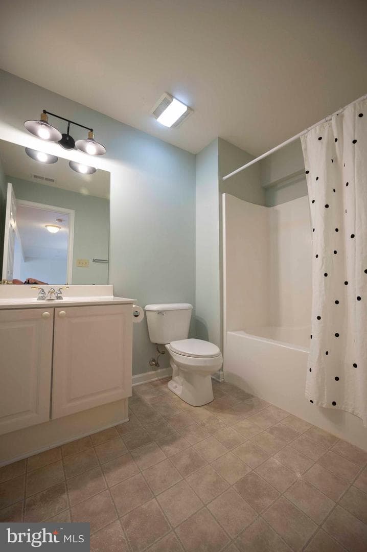 72 Greystone Drive photo 24